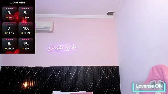 Snapshot of chanel_brunette chatting on 09/15/25, 06:41 chanel brunette online show from 09/15/25, 06:41