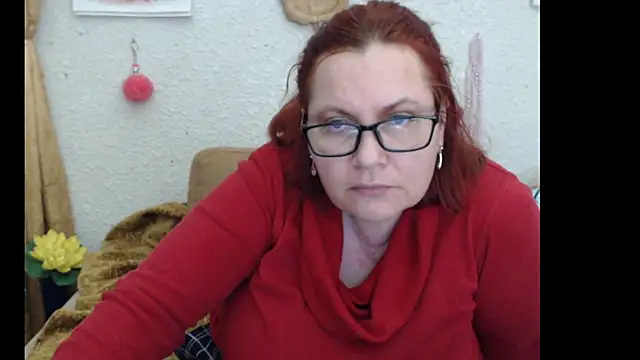 Snapshot of PlayfullMature chatting on 10/14/25, 01:39 PlayfullMature online show from 10/14/25, 01:39