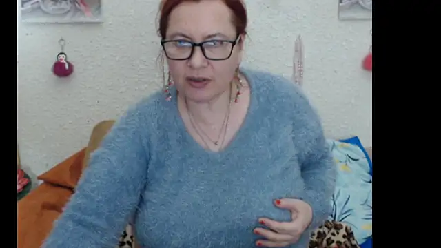 Snapshot of PlayfullMature chatting on 11/13/25, 07:02 PlayfullMature online show from 11/13/25, 07:02