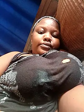 Snapshot of queennapal chatting on 04/01/26, 04:46 queennapal online show from 04/01/26, 04:46