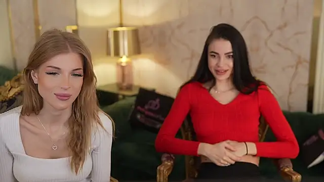 Tina Breeze online show from 10/23/25, 07:40