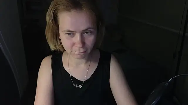 Riley Roo online show from 05/24/26, 05:18