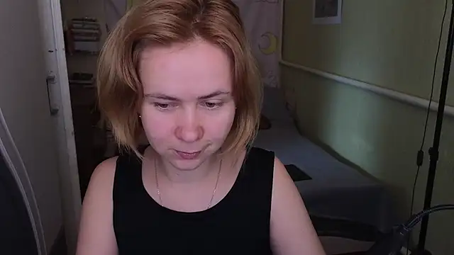 Riley Roo online show from 05/25/26, 07:03