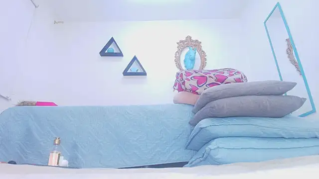 s sweett online show from 09/11/25, 11:54