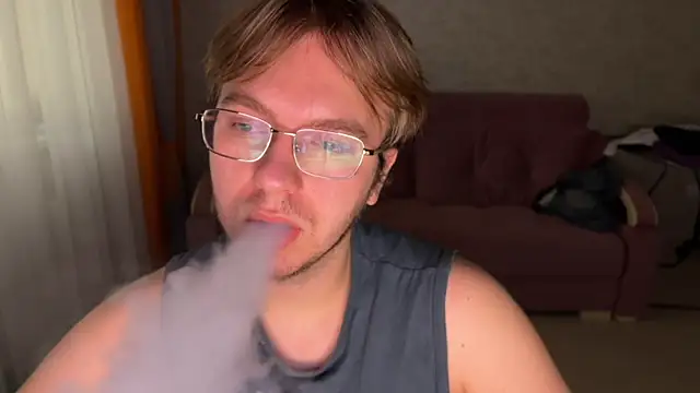 kiopiggy online show from 12/04/25, 07:06