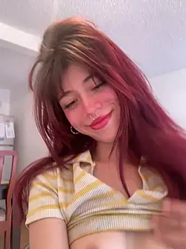 SuzzyyM online show from 06/28/26, 09:43