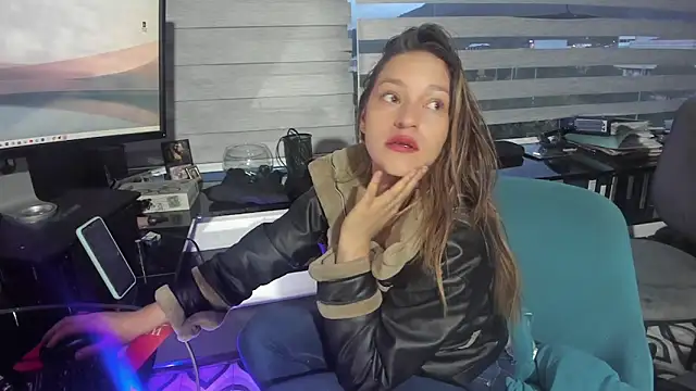 vanessabz online show from 06/08/26, 11:05