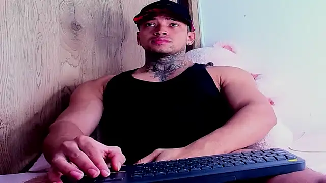 Stiven collins online show from 12/01/25, 08:19