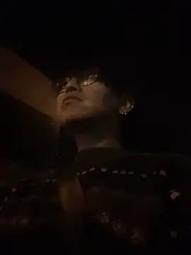 Snapshot of 114514hlove chatting on 11/11/25, 01:00 114514hlove online show from 11/11/25, 01:00