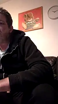 Snapshot of Knuffelstaaf123 chatting on 10/09/25, 09:46 Knuffelstaaf123 online show from 10/09/25, 09:46