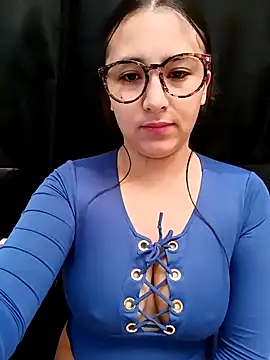 Cute Penelope online show from 12/11/24, 12:12