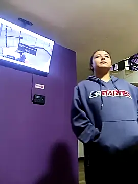 Cute Penelope online show from 09/18/25, 11:34