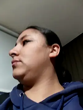 Snapshot of Cute_Penelope chatting on 11/19/25, 11:10 Cute Penelope online show from 11/19/25, 11:10