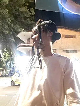 Snapshot of Honey-420- chatting on 11/01/25, 11:51 Honey-420- online show from 11/01/25, 11:51