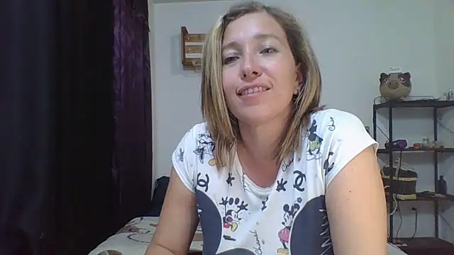 charlott ponce online show from 12/11/24, 02:30