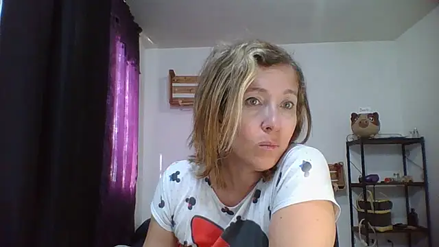 charlott ponce online show from 12/18/24, 06:25