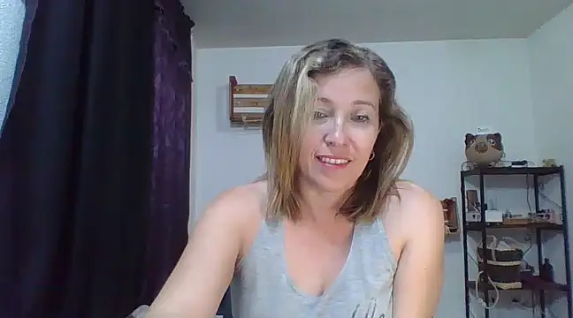 charlott ponce online show from 01/08/25, 06:09