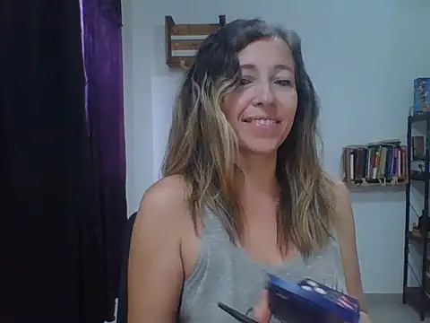 charlott ponce online show from 10/07/25, 03:53