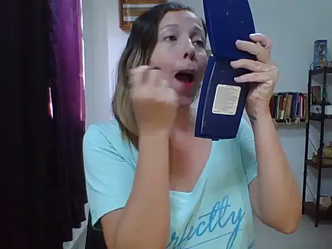 charlott ponce online show from 10/18/25, 06:19