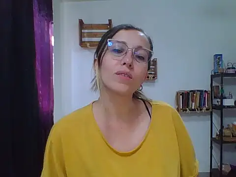 charlott ponce online show from 10/21/25, 07:03
