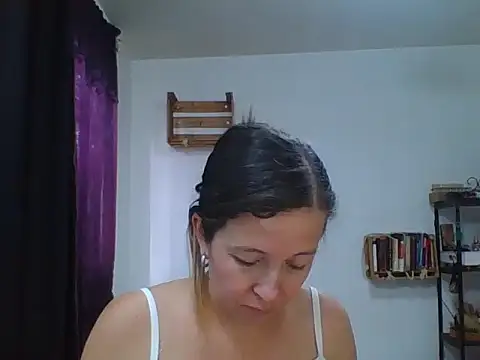 charlott ponce online show from 11/28/25, 06:54