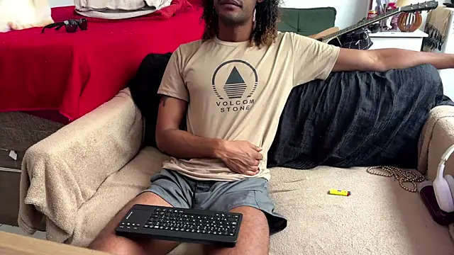 gerson173Hugo online show from 06/11/26, 01:31