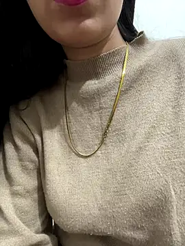 Snapshot of Thirsty_Malika chatting on 11/08/25, 05:12 Thirsty Malika online show from 11/08/25, 05:12