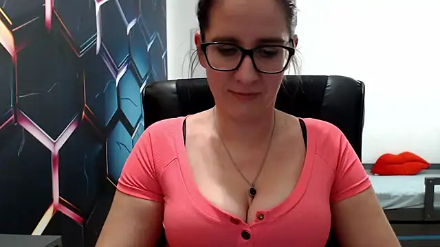 Snapshot of KayaRose chatting on 01/28/25, 07:21 KayaRose online show from 01/28/25, 07:21