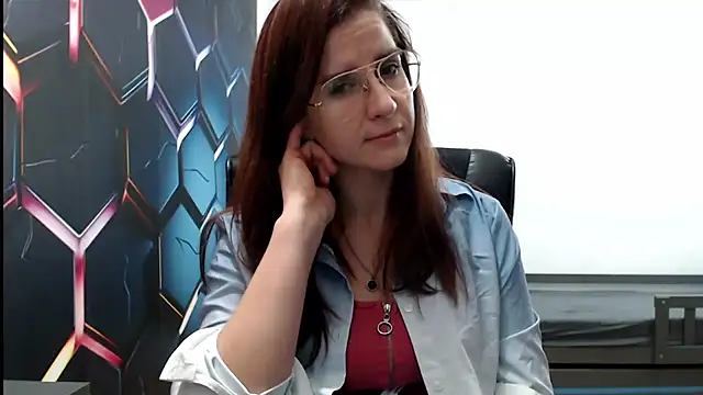 Snapshot of KayaRose chatting on 02/04/25, 07:11 KayaRose online show from 02/04/25, 07:11