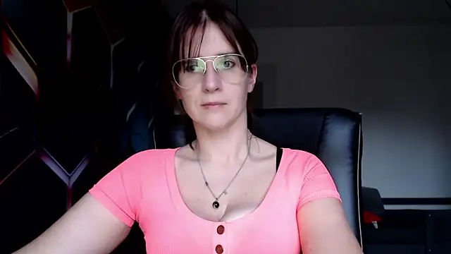 Snapshot of KayaRose chatting on 03/13/25, 04:12 KayaRose online show from 03/13/25, 04:12