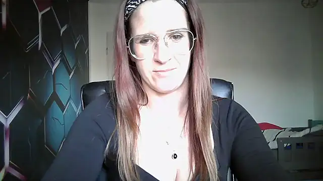 Snapshot of KayaRose chatting on 10/01/25, 03:18 KayaRose online show from 10/01/25, 03:18