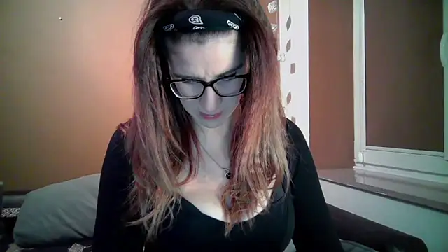 Snapshot of KayaRose chatting on 10/24/25, 08:16 KayaRose online show from 10/24/25, 08:16