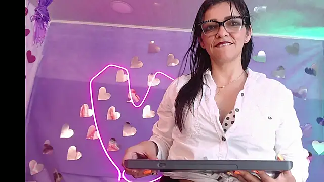 Carol Miss  online show from 02/25/25, 05:58