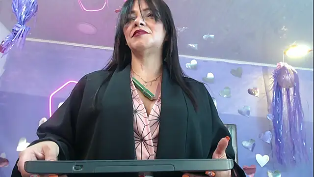 Carol Miss  online show from 02/28/25, 11:03