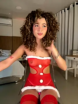 Snapshot of Lianh_Benett chatting on 12/04/25, 05:06 Lianh Benett online show from 12/04/25, 05:06