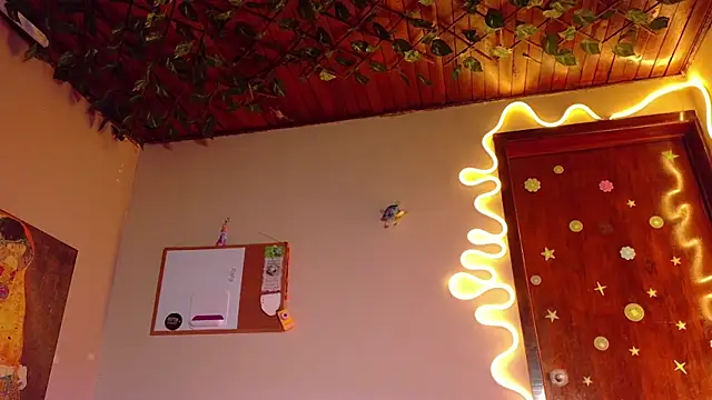 Snapshot of maryberry__ chatting on 09/20/25, 02:56 maryberry   online show from 09/20/25, 02:56