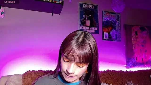 Snapshot of maryberry__ chatting on 10/23/25, 04:45 maryberry   online show from 10/23/25, 04:45