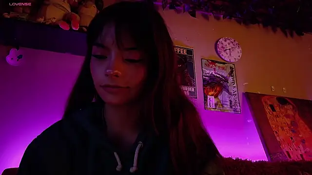 Snapshot of maryberry__ chatting on 11/03/25, 05:20 maryberry   online show from 11/03/25, 05:20