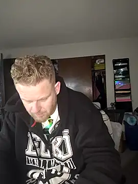 freshdez online show from 12/15/24, 12:17