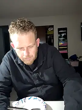 freshdez online show from 12/21/24, 09:01