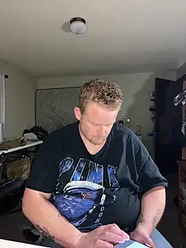 freshdez online show from 01/25/25, 01:54