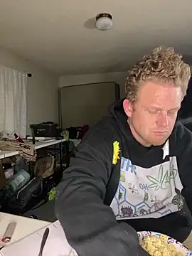freshdez online show from 02/11/25, 06:30