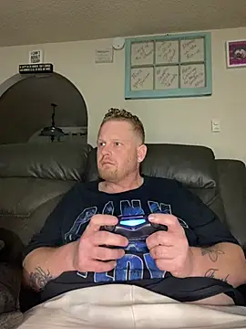 freshdez online show from 03/11/25, 01:48