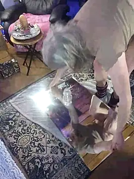 Snapshot of KrystallCox@xh chatting on 12/02/25, 12:16 KrystallCoxxh online show from 12/02/25, 12:16