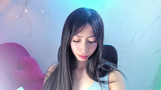 Snapshot of LilithCooperr_ chatting on 11/11/25, 10:21 LilithCooperr online show from 11/11/25, 10:21