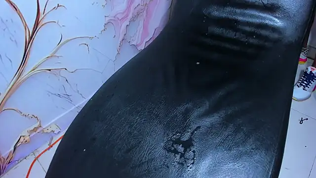 wild demongirl online show from 12/14/24, 05:29