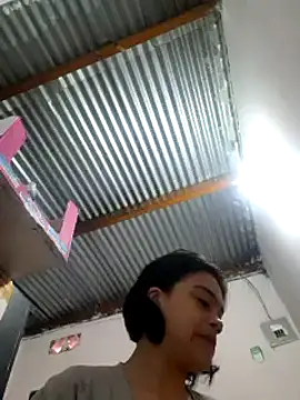 Snapshot of littlemelii chatting on 09/26/25, 10:14 littlemelii online show from 09/26/25, 10:14