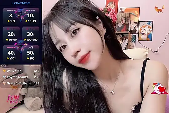  LLisa  online show from 03/19/25, 09:05