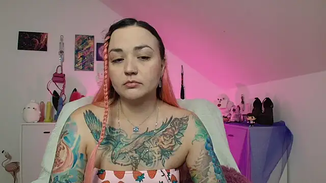 PinkHurricaneOfficial online show from 09/13/25, 03:23