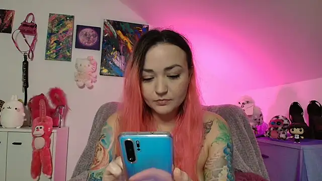 PinkHurricaneOfficial online show from 10/18/25, 03:57